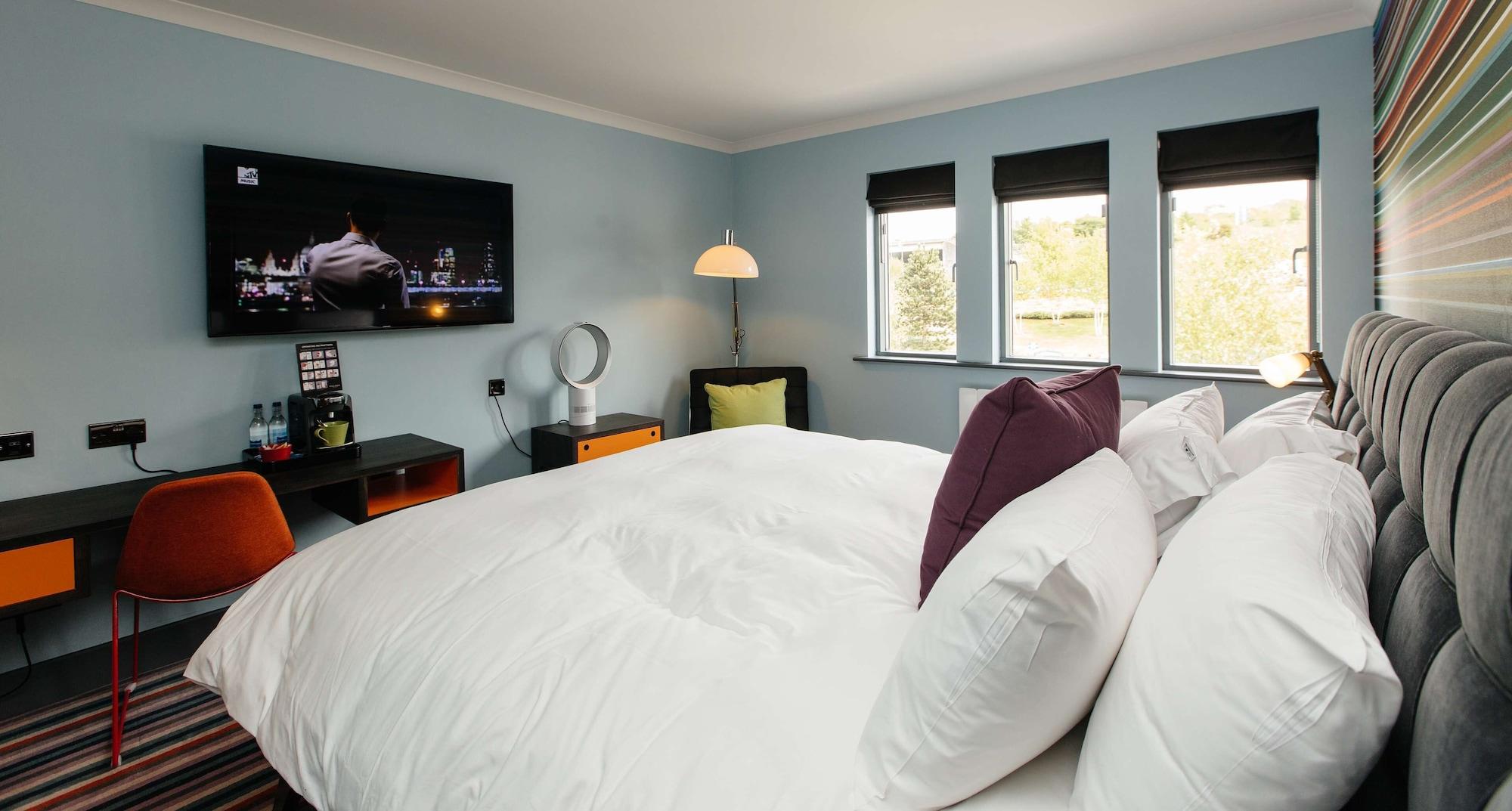 Holystone  Village Hotel Newcastle מראה חיצוני תמונה