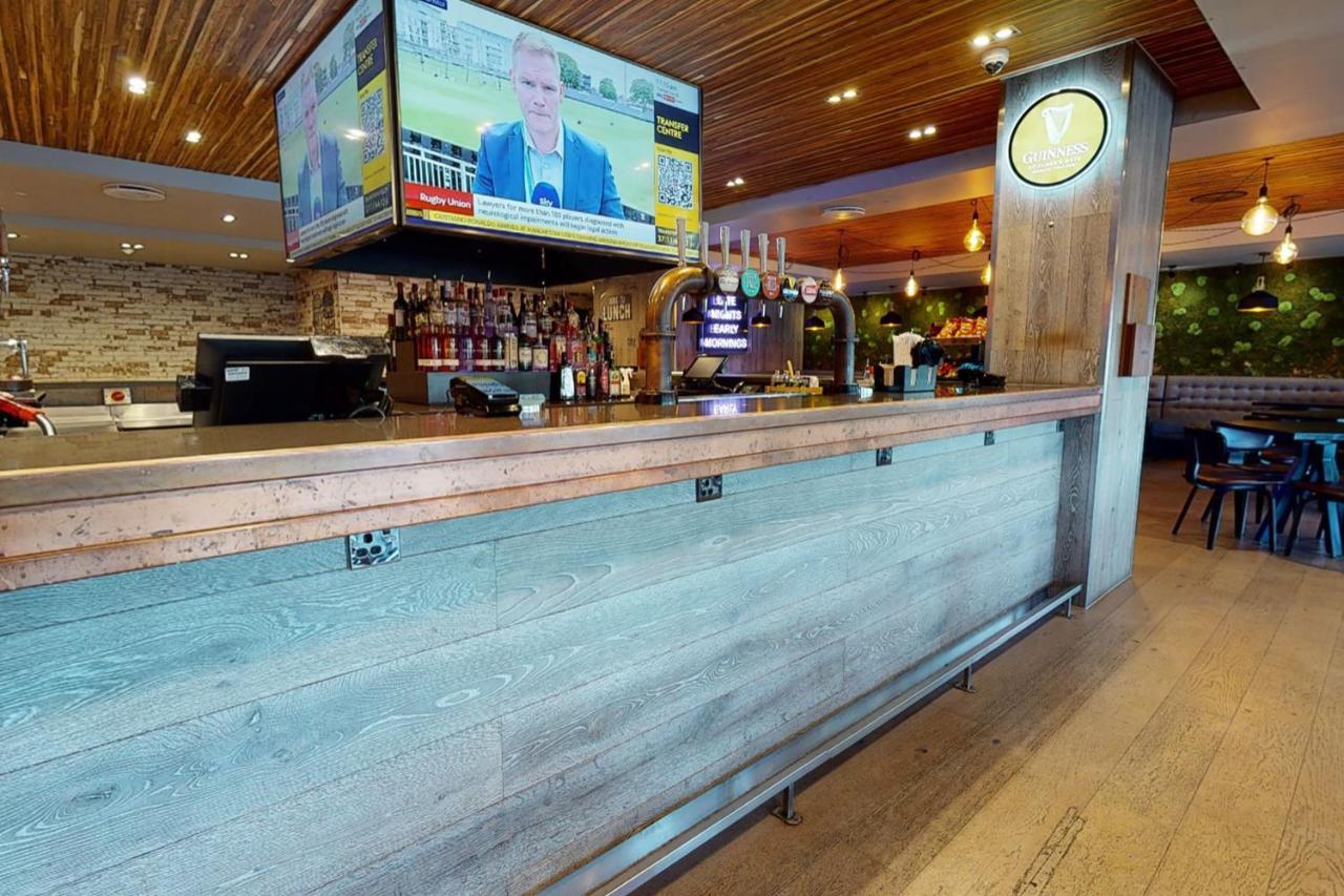 Holystone  Village Hotel Newcastle מראה חיצוני תמונה